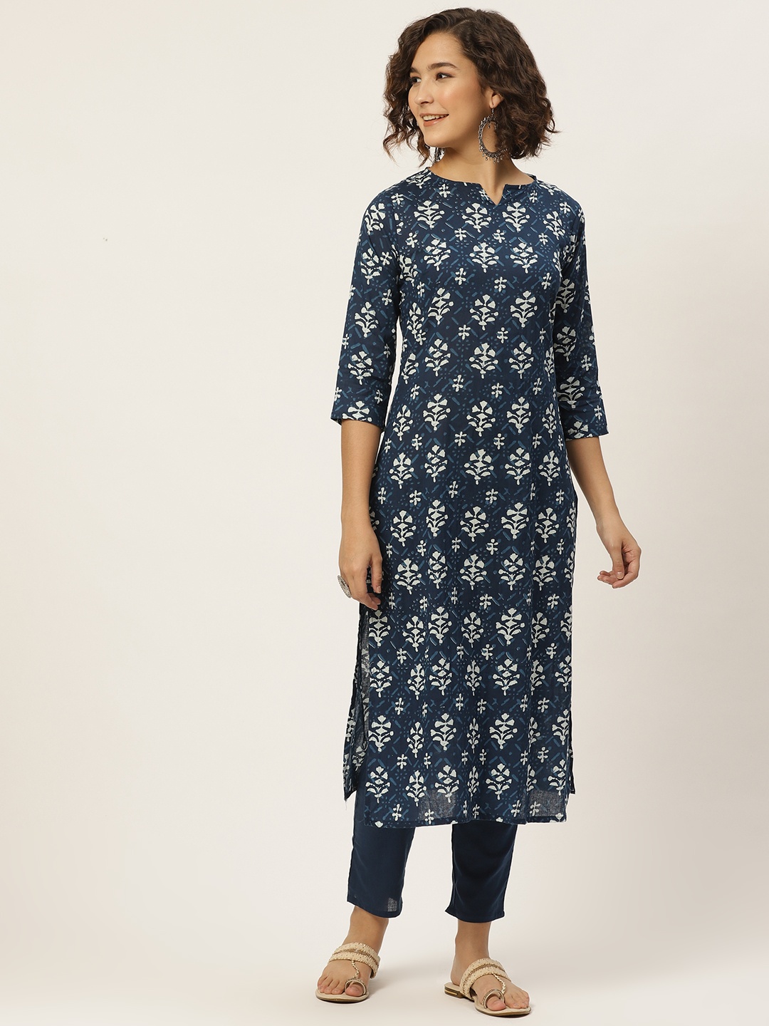 

Anouk Women Navy Blue & White Ethnic Motifs Printed Pure Cotton Kurta with Trousers