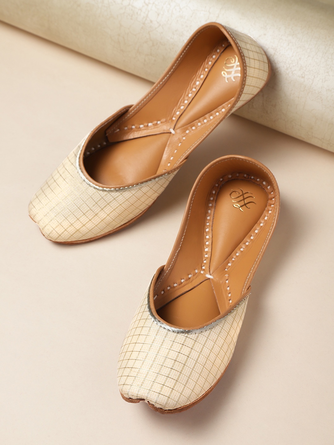 

House of Pataudi Women Beige Checked Handcrafted Mojaris