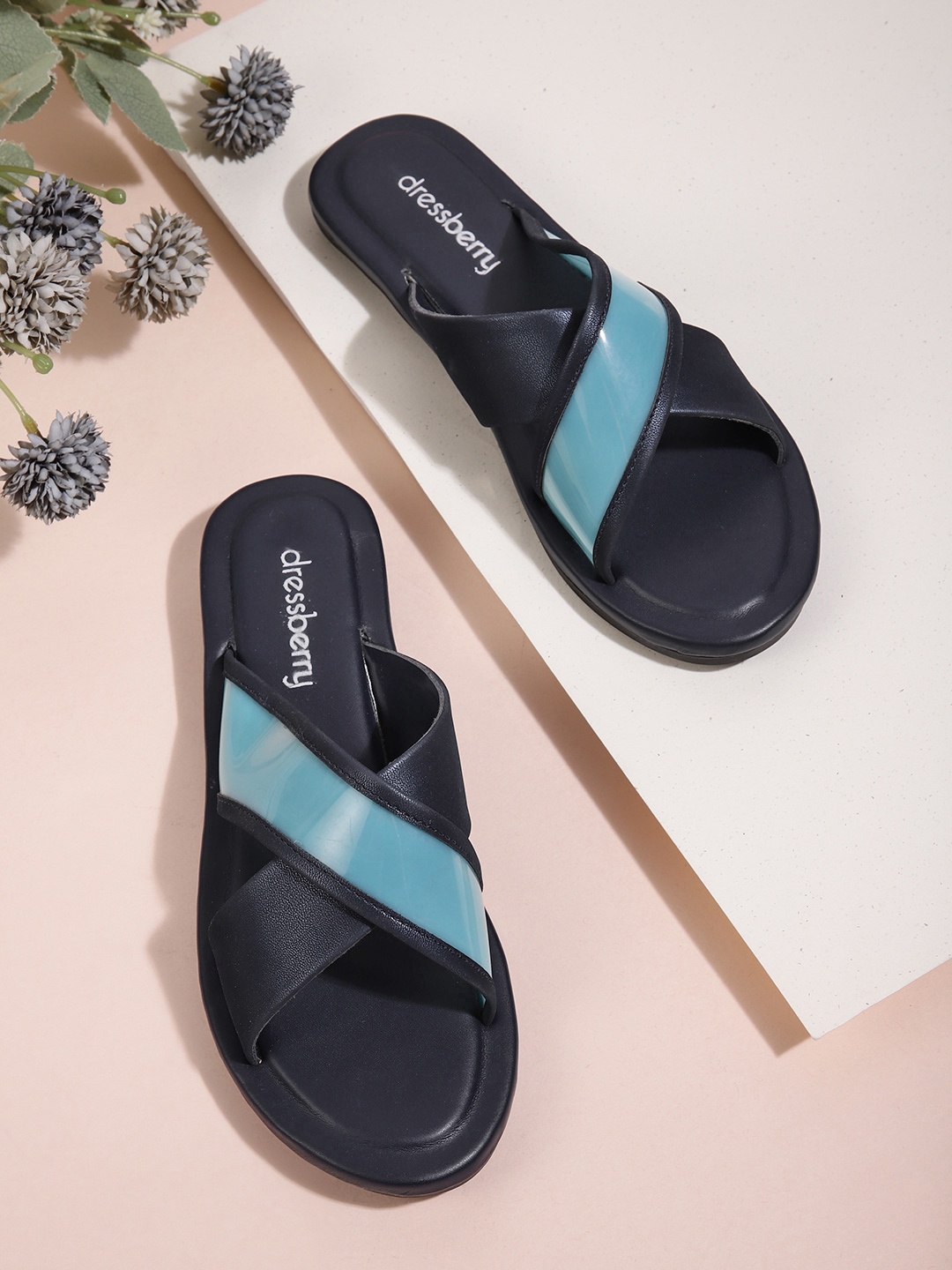 

DressBerry Women Blue Strappy Open Toe Flats