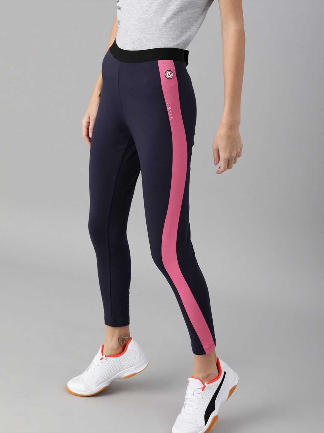 

Allen Solly Tribe Women Navy Blue & Pink Colourblocked Ankle-Length Leggings
