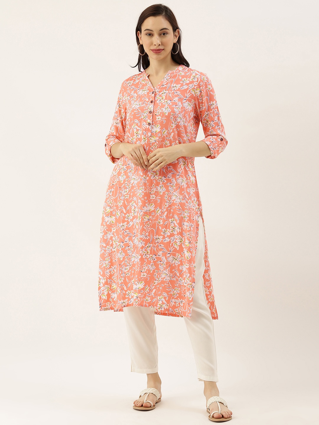 

AMUKTI Women Peach-Coloured & White Floral Printed Kurta