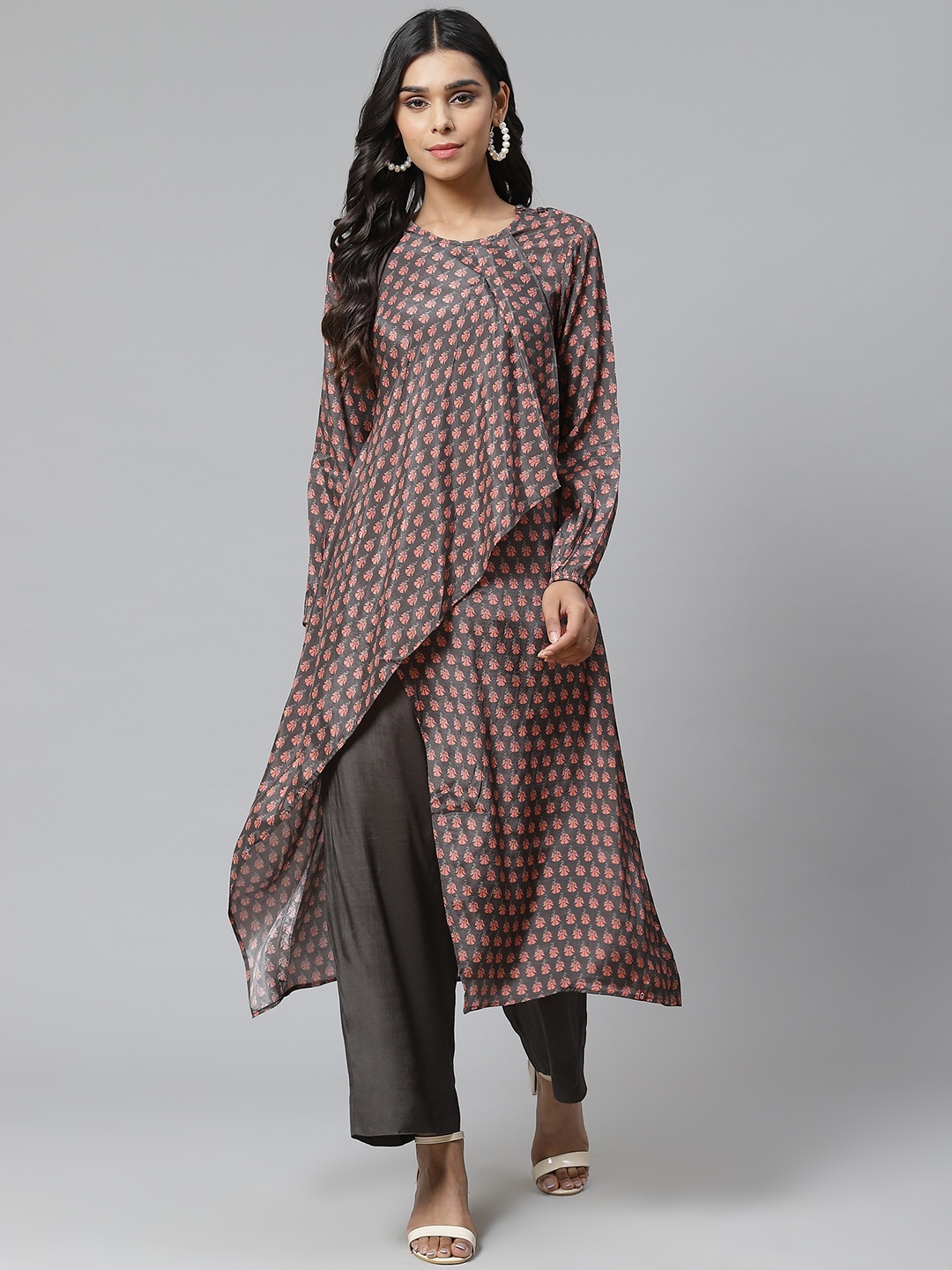 

Biba Women Taupe & Peach-Coloured Printed Kurta with Palazzos