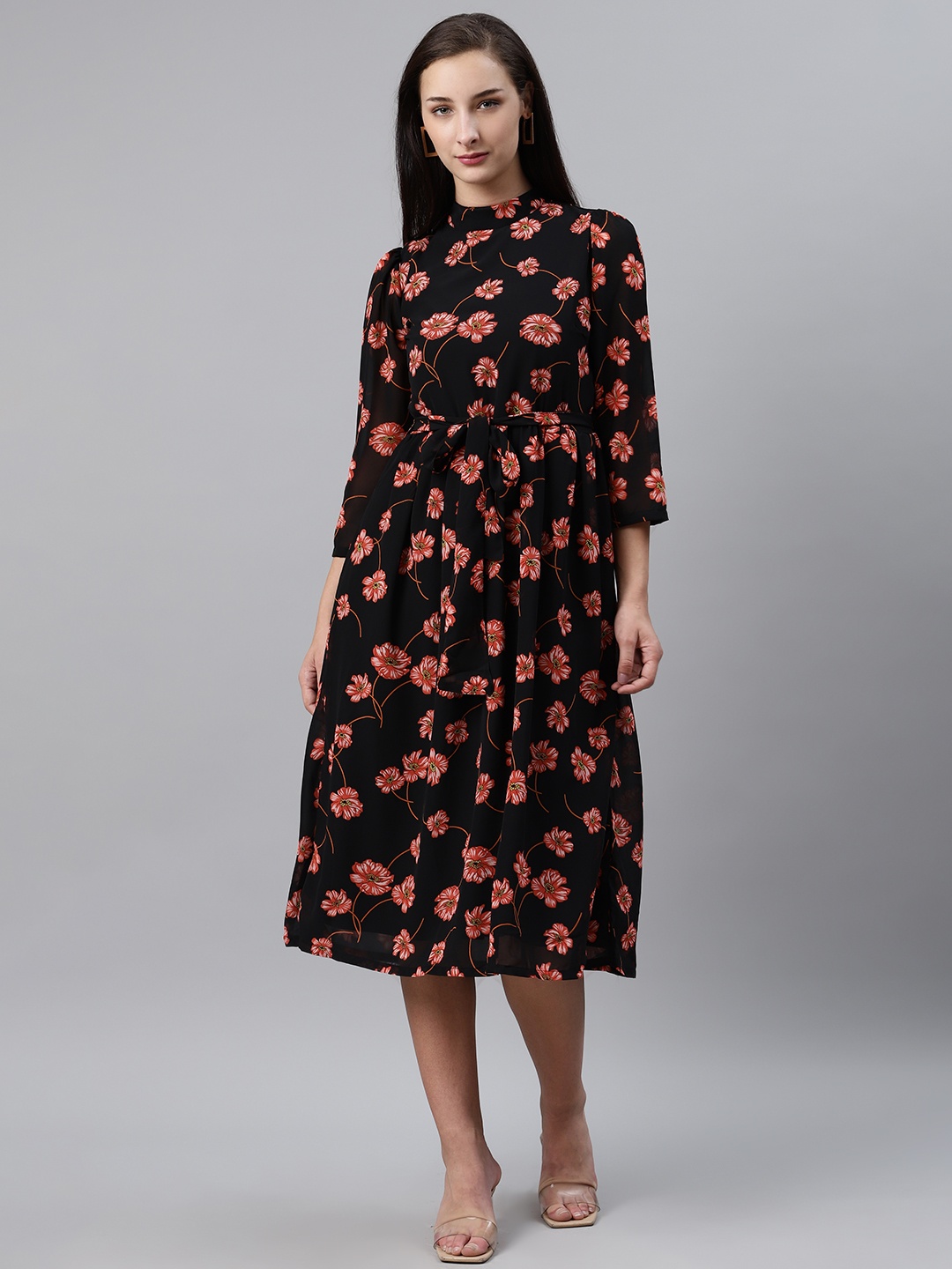 

plusS Women Black & Red Floral Print Fit & Flare Dress