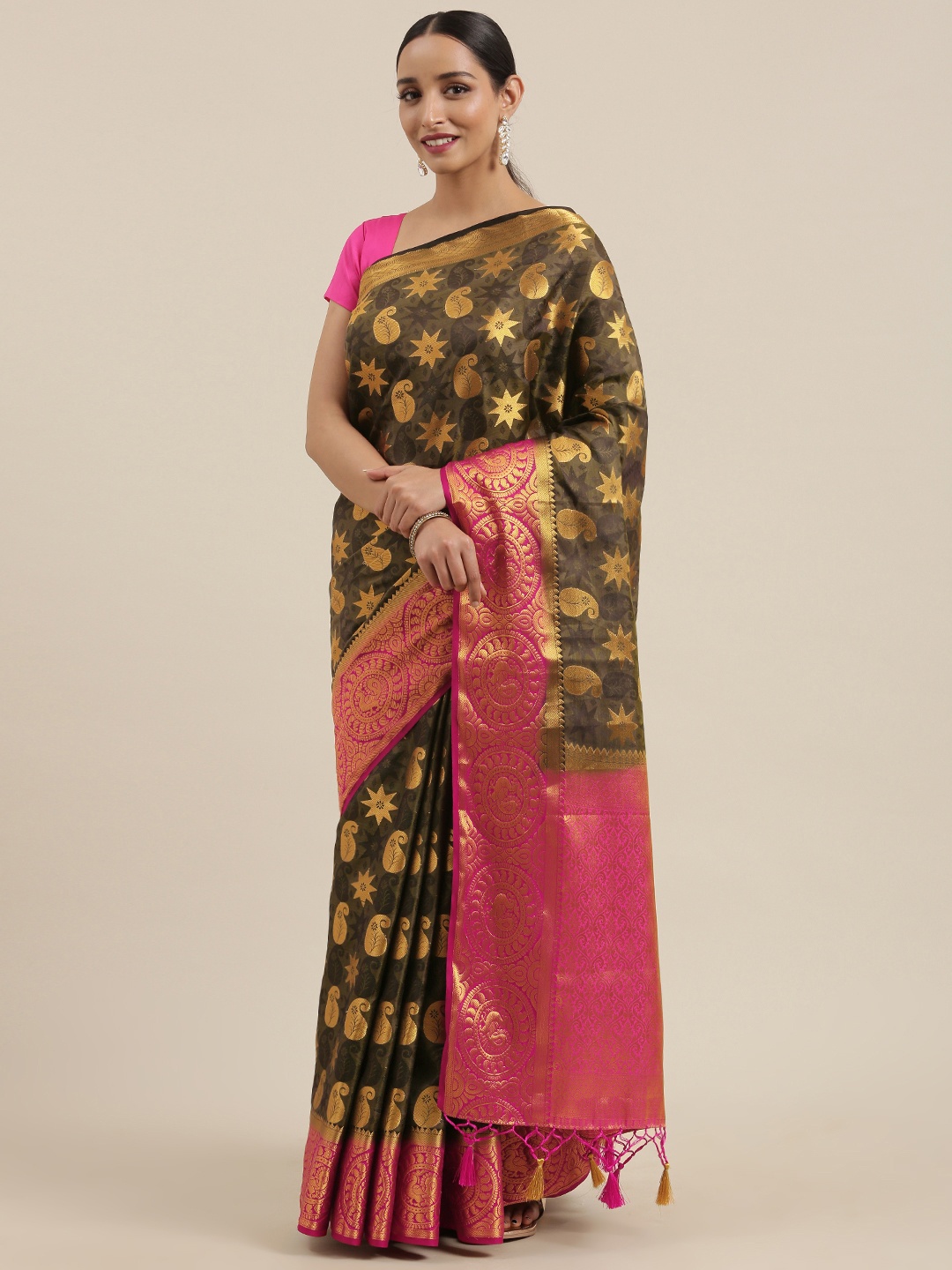 

MIMOSA Black & Gold-Toned Woven Design Kanjeevaram Saree