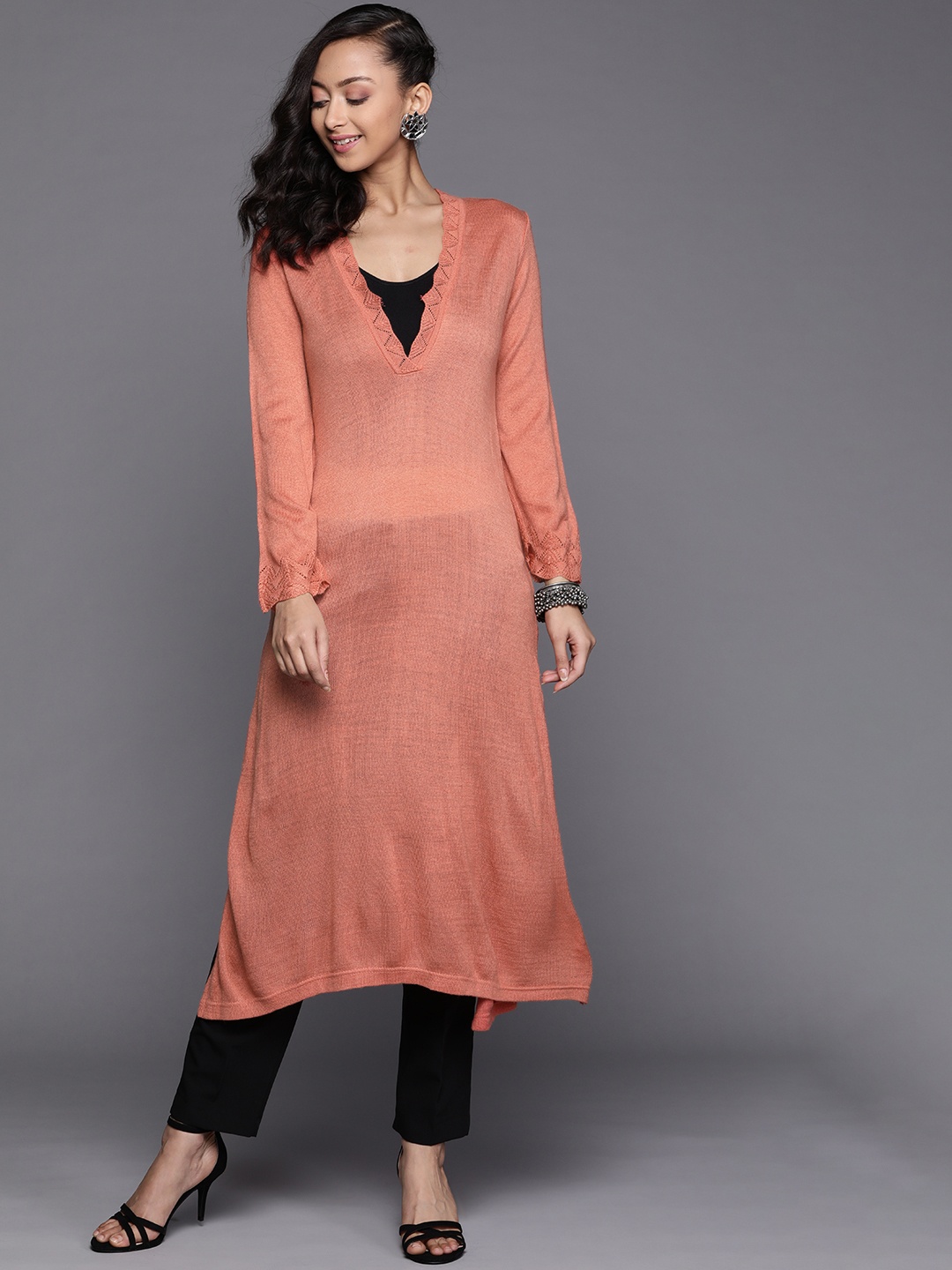 

Biba Women Peach-Coloured Solid Kurta