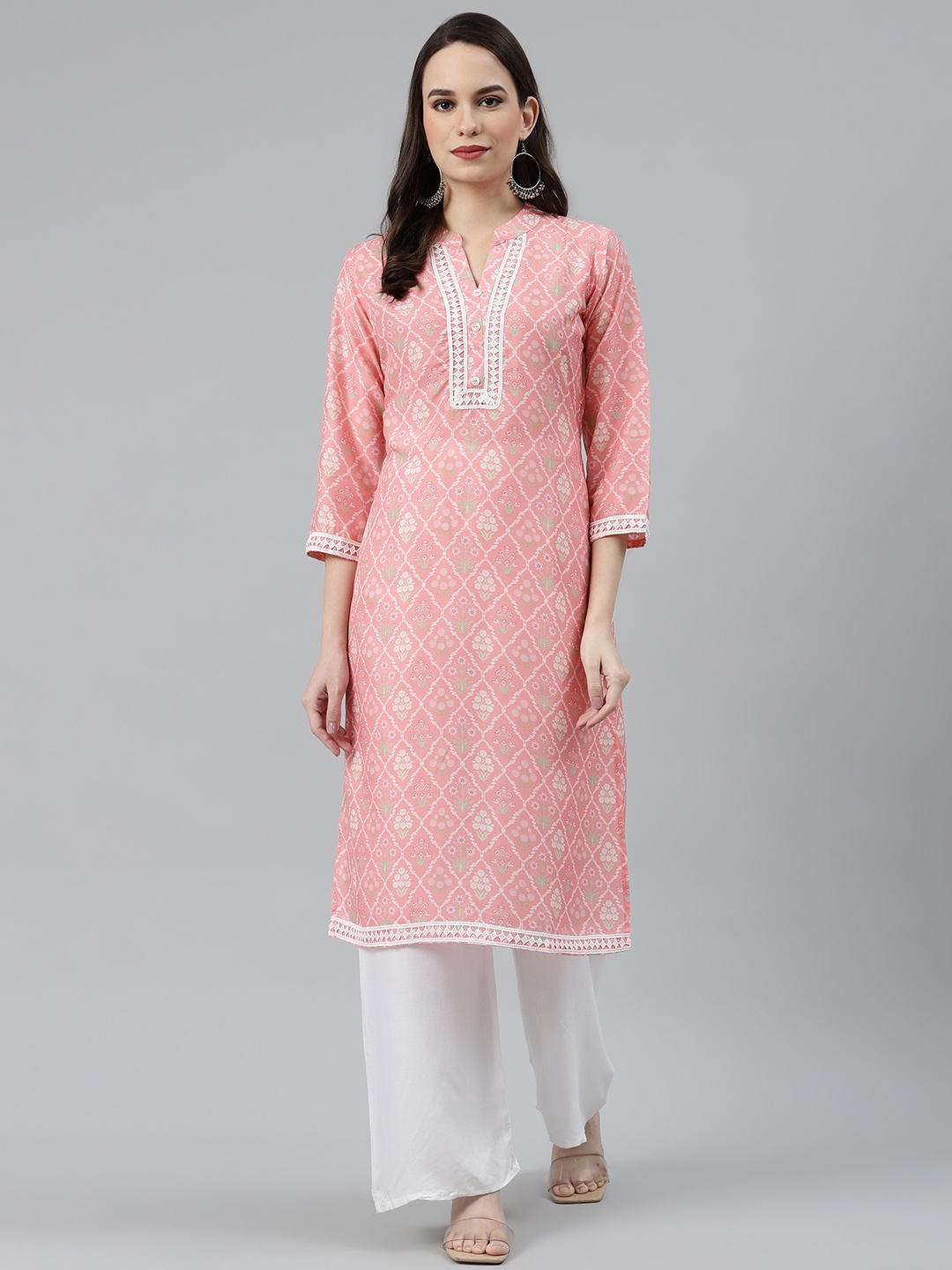

Jompers Women Peach-Coloured & Off-White Ethnic Motifs Printed Kurta