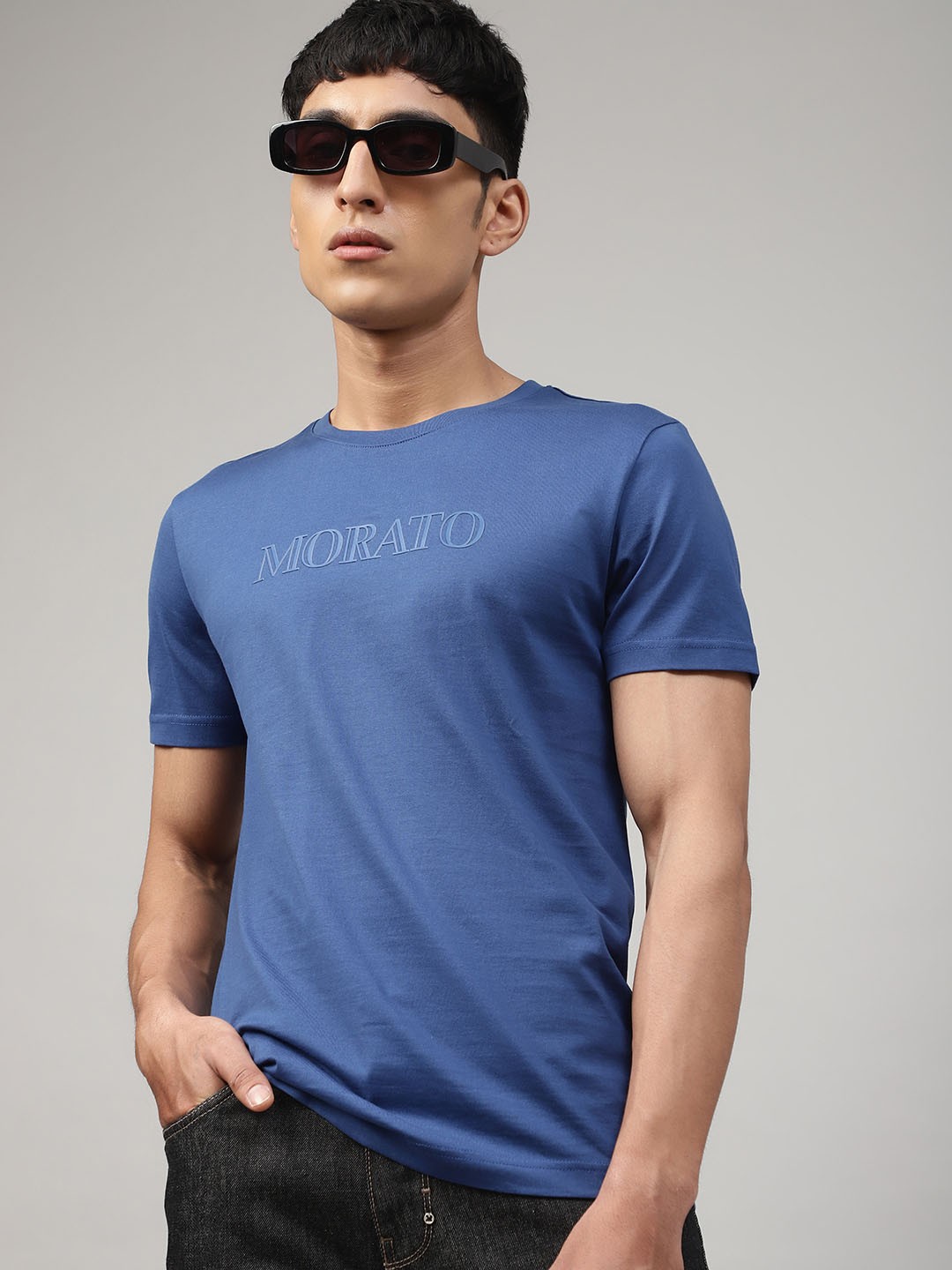 

Antony Morato Men Blue Solid Round Neck T-shirt