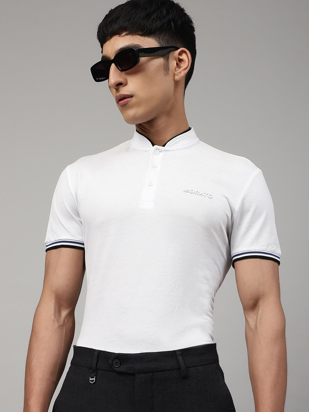 

Antony Morato Men White Solid Polo Collar T-shirt
