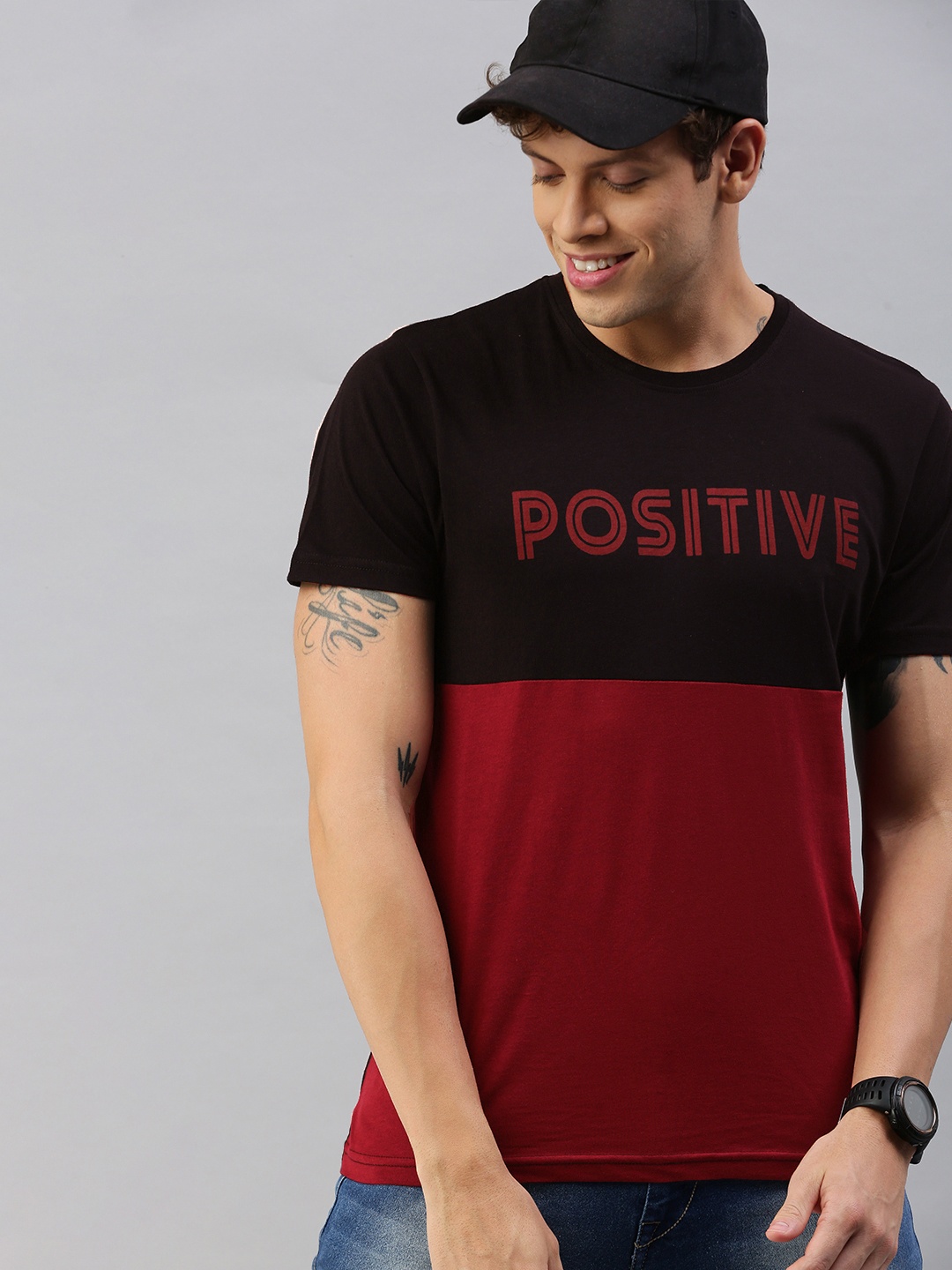 

HERENOW Men Maroon Colourblocked Round Neck Pure Cotton T-shirt