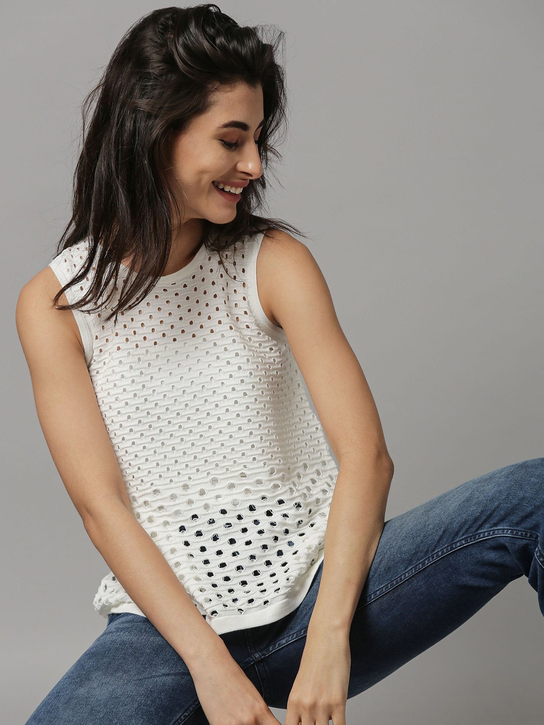 

Rareism White Pure Cotton Self Design Top