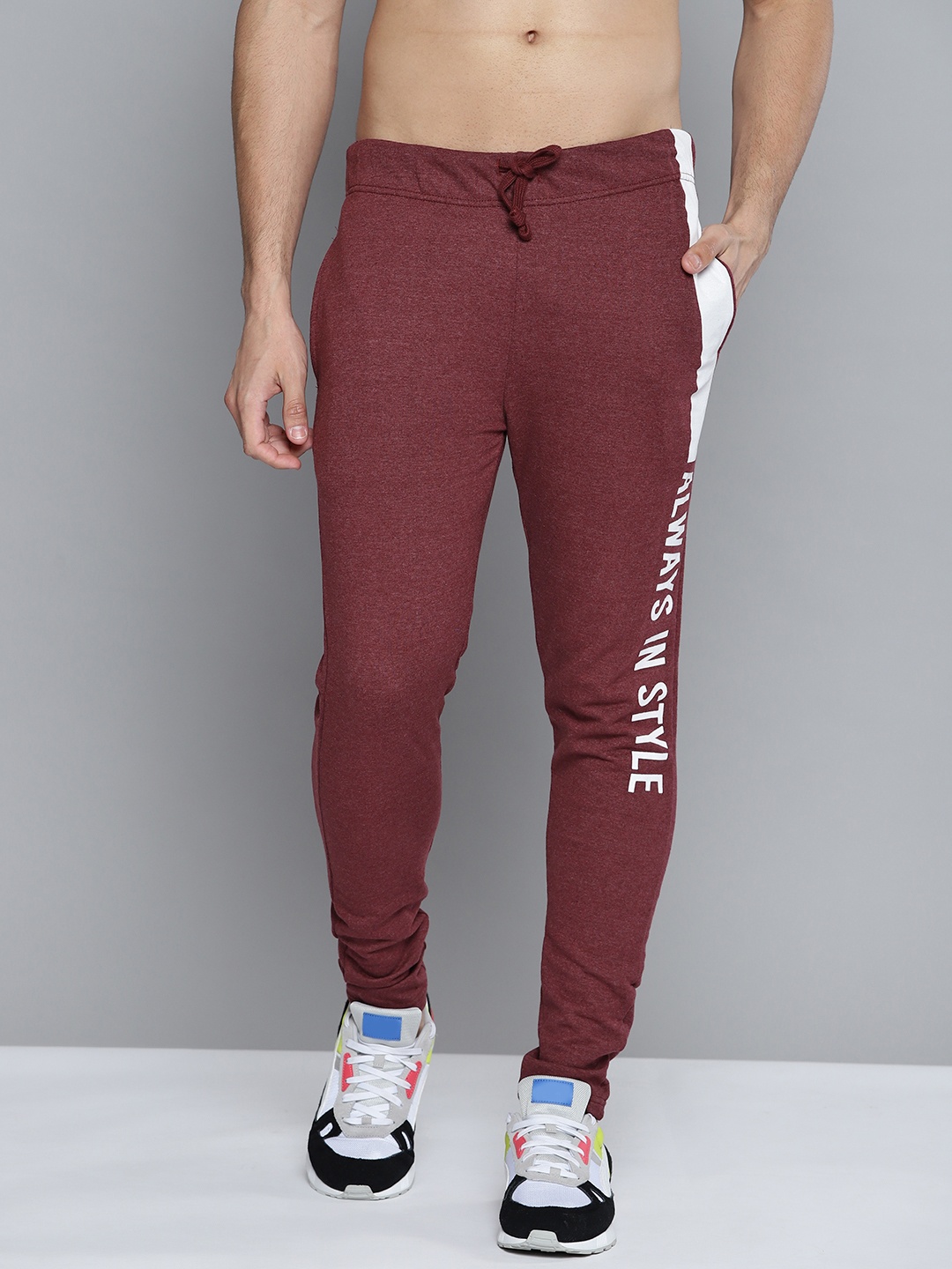

Kook N Keech Men Maroon Solid Track Pants
