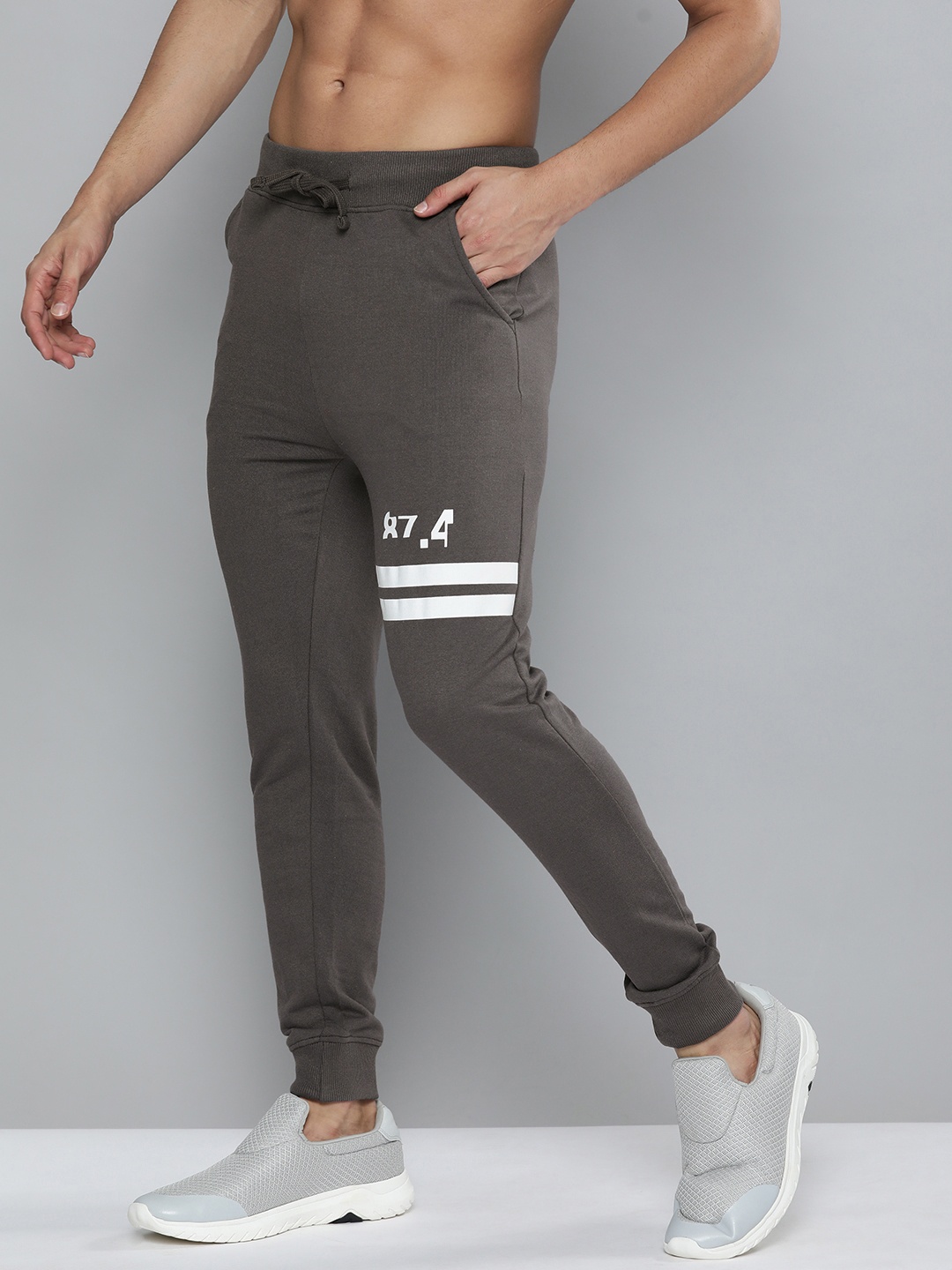 

Kook N Keech Men Grey Printed Joggers
