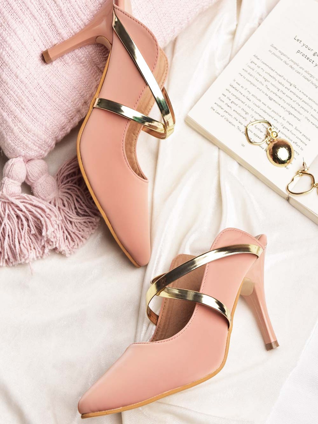 

Shoetopia Women Pink Colourblocked Mules