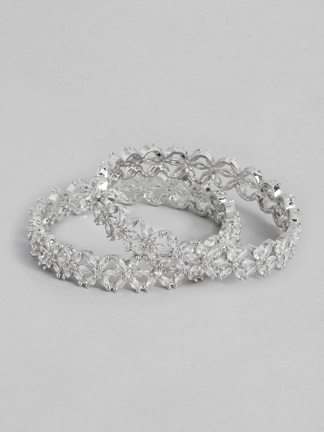 

justpeachy Set of 2 White Rhodium-Plated Floral AD Studded Bangles