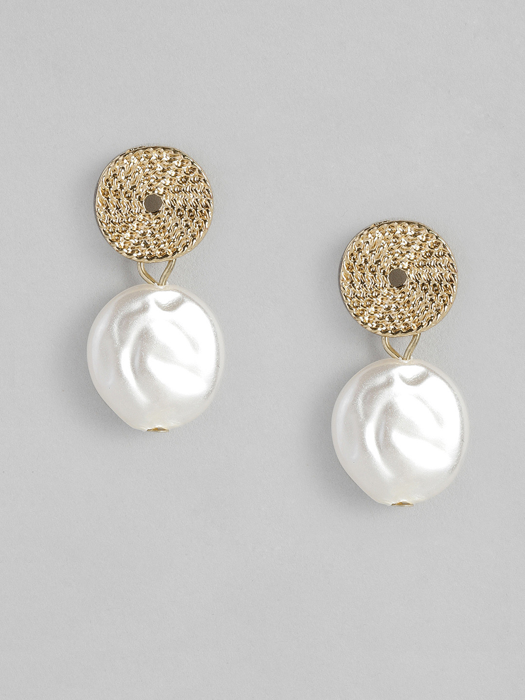 

justpeachy Gold-Toned & White Circular Drop Earrings