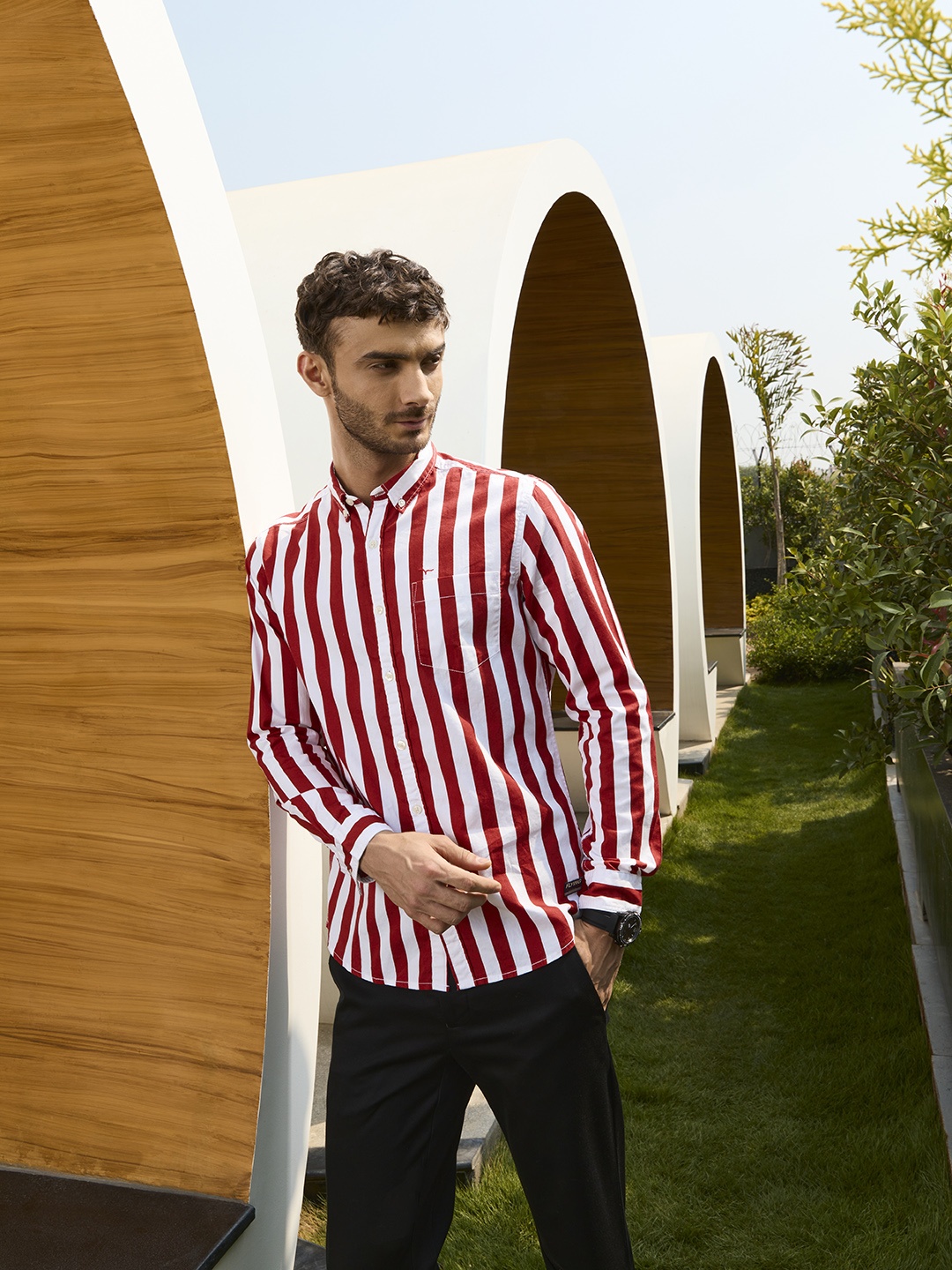 

Flying Machine Men Red & White Regular Fit Striped Cotton Casual Shirt