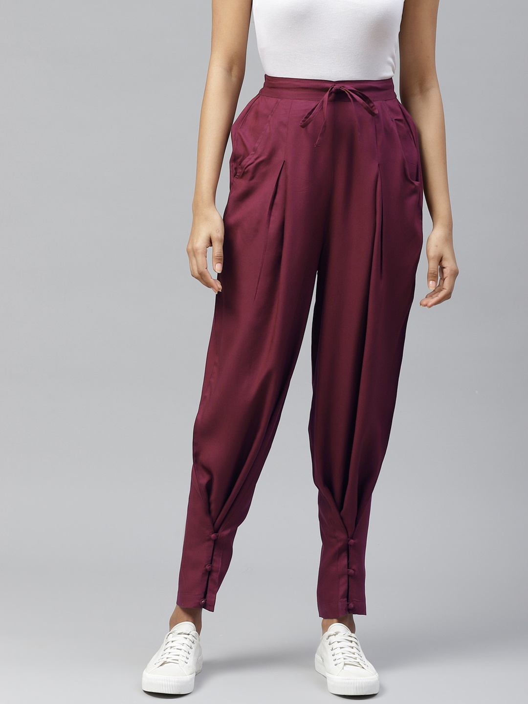 

Tulsattva Women Burgundy Relaxed Regular Fit Solid Trousers