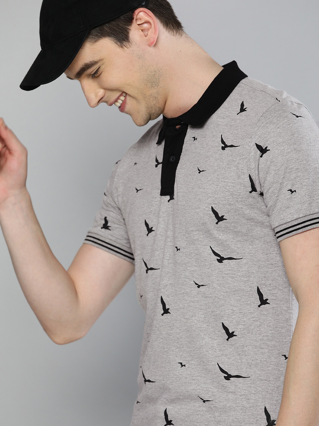 

HERENOW Men Grey Printed Polo Collar Pure Cotton T-shirt