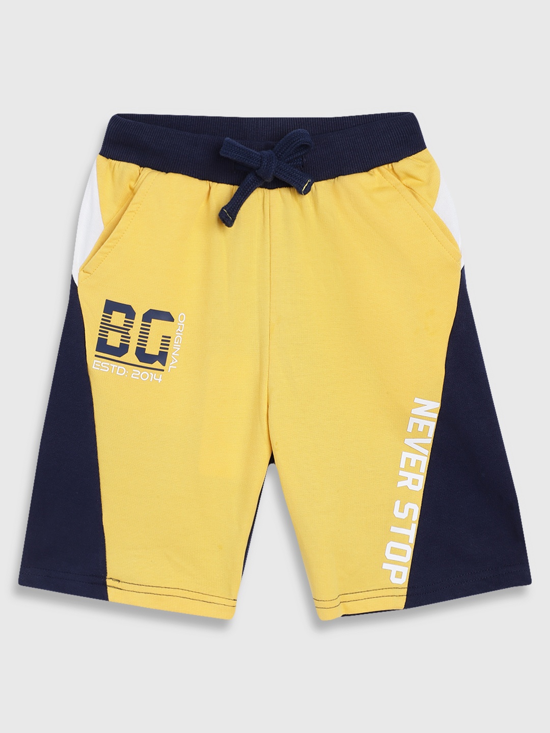 

Blue Giraffe Boys Yellow Printed Regular Fit Regular Shorts