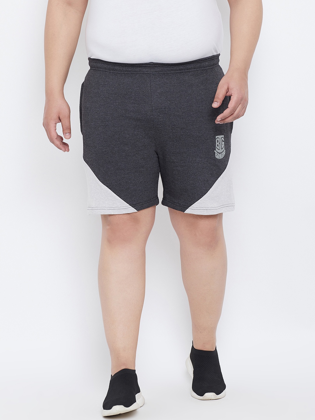 

bigbanana Men Grey & White Colourblocked Regular Fit Sports Shorts