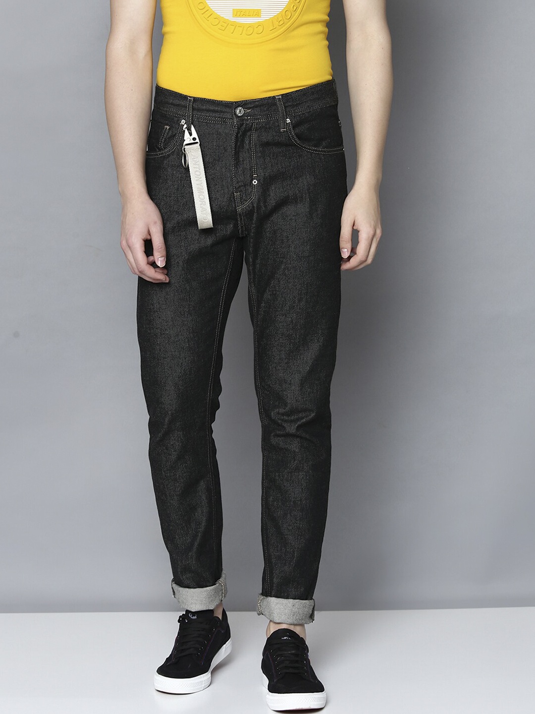 

Antony Morato Men Black Tapered Fit Jeans