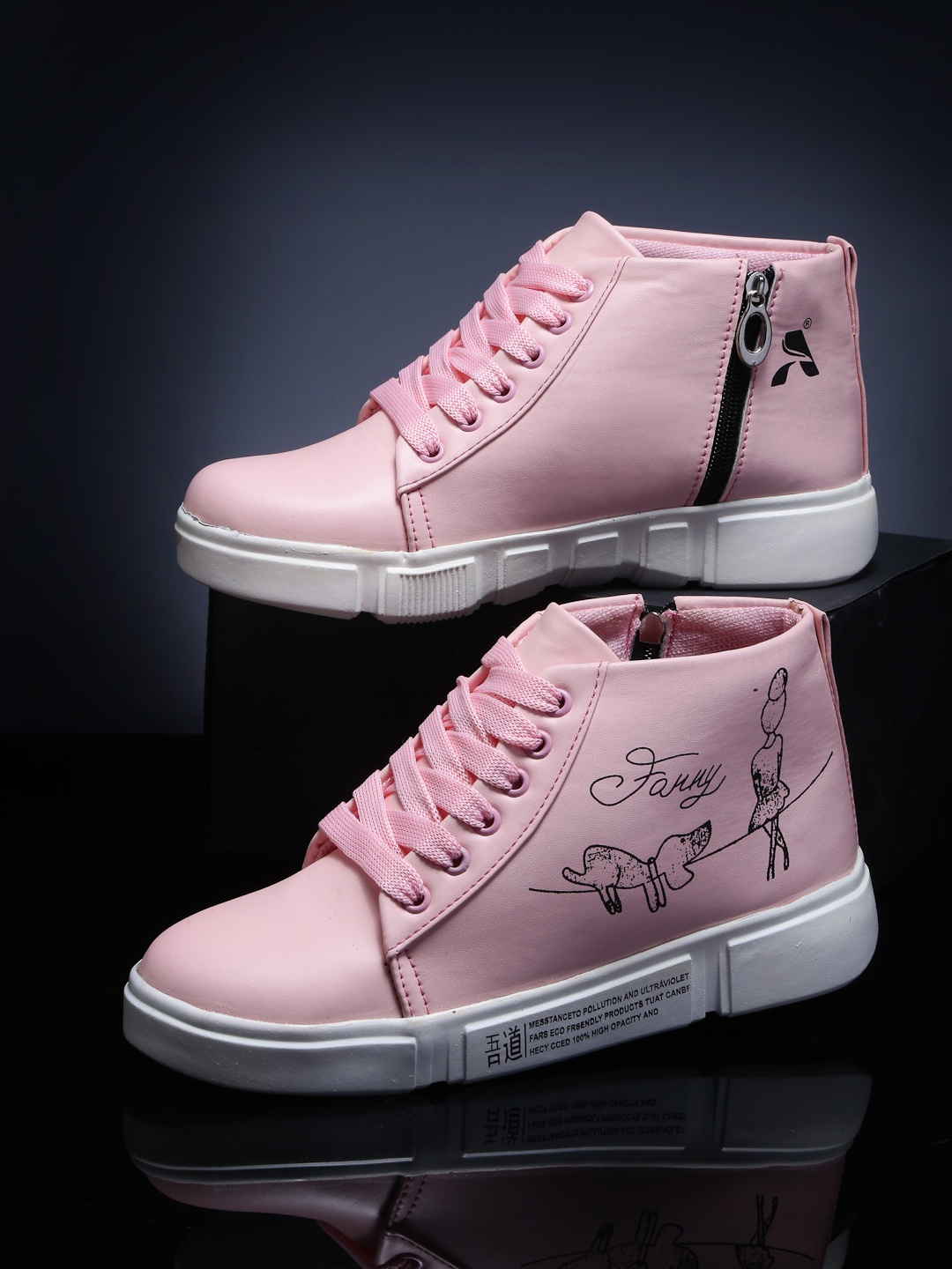 

DEAS Women Pink Printed Sneakers