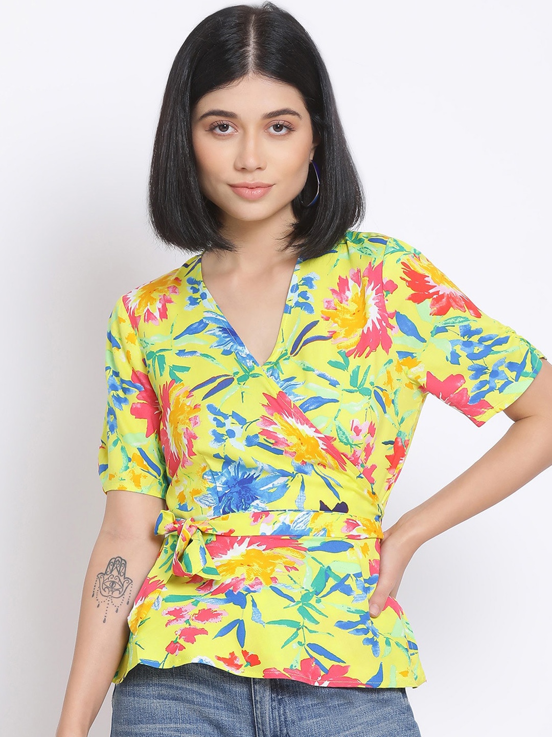 

Oxolloxo Yellow Floral Printed Crepe Wrap Top