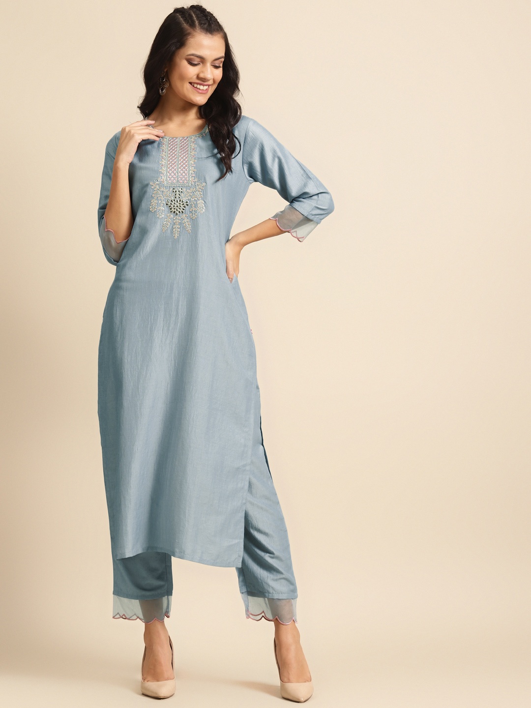 

Varanga Women Grey & Golden Embroidered Yoke Design Kurta with Solid Trousers