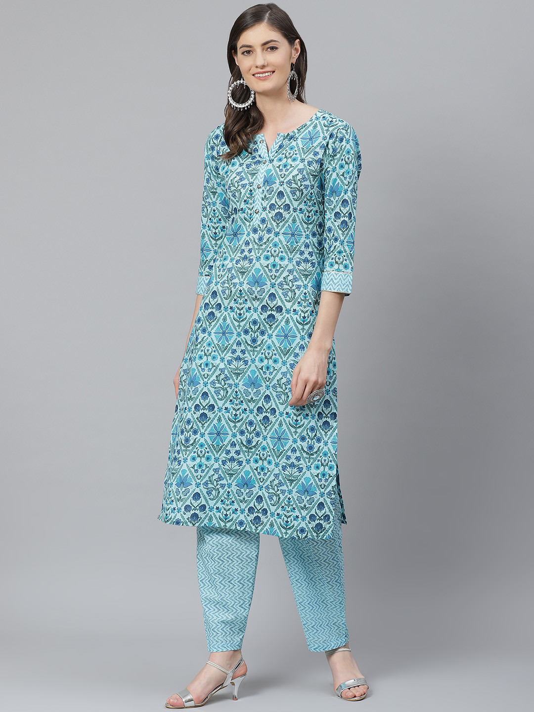 

AHIKA Women Blue Printed Pure Cotton Kurta with Trousers