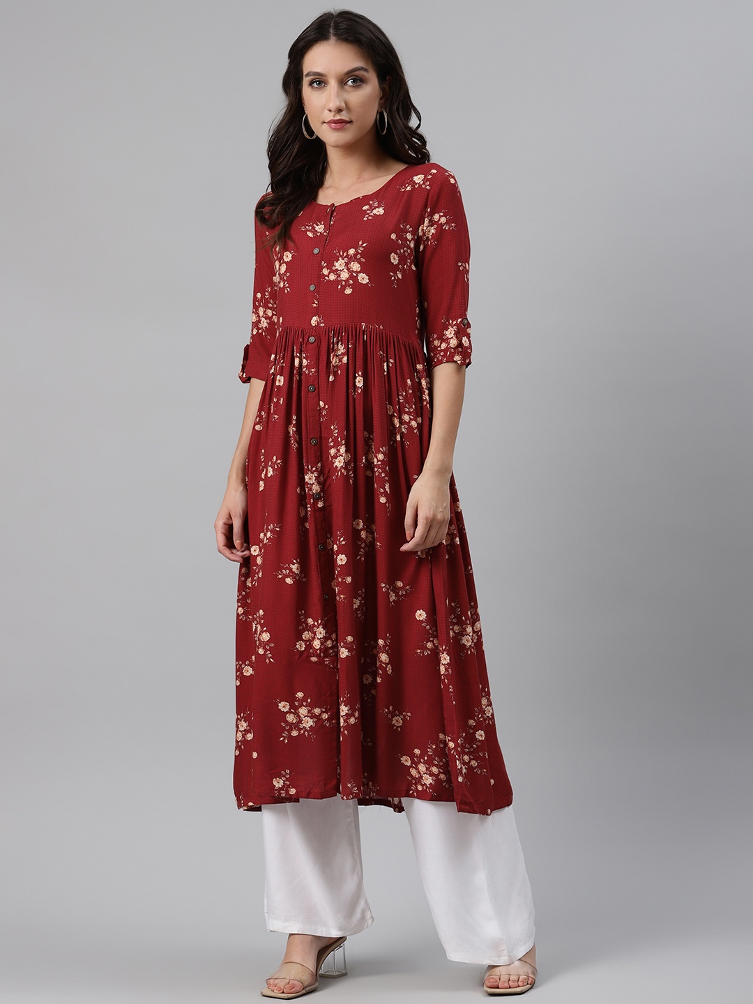 

AHIKA Women Maroon & Peach-Coloured Floral A-Line Pleated Front-Slit Cotton Kurta