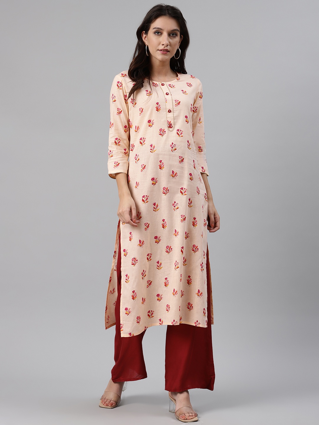 

AHIKA Women Peach-Coloured & Mustard Yellow Floral Straight Gotta Patti Work Cotton Kurta