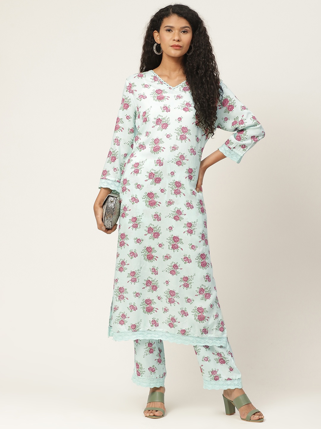 

Moda Rapido Women Turquoise Blue & Pink Floral Printed Kurta