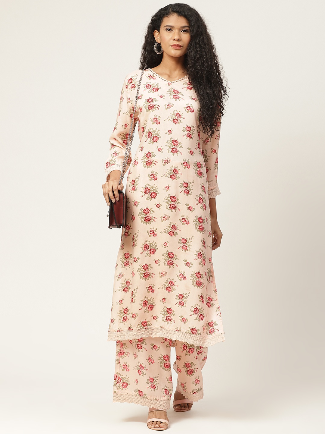 

Moda Rapido Women Peach & Red Floral Printed Kurta