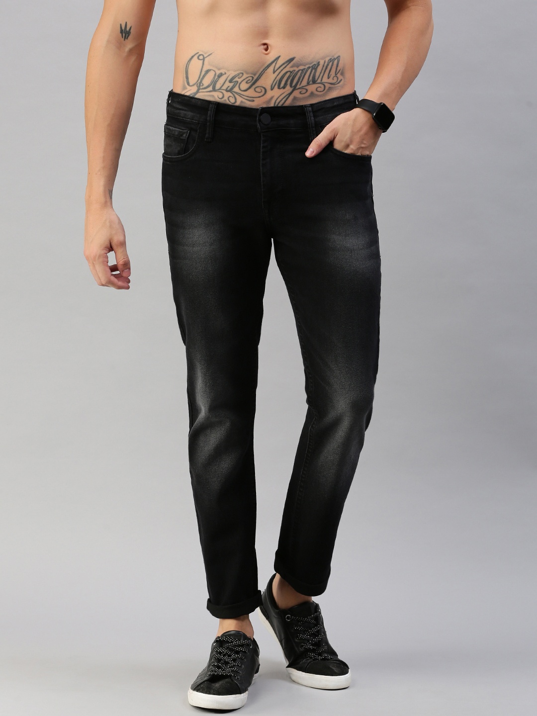 

HERE&NOW Men Black Slim Fit Mid-Rise Clean Look Jeans