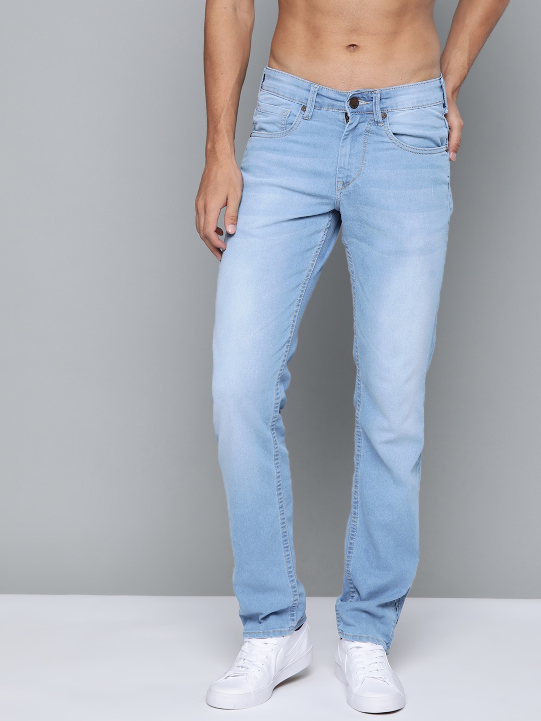 

HERE&NOW Men Blue Light Fade Clean Look Jeans