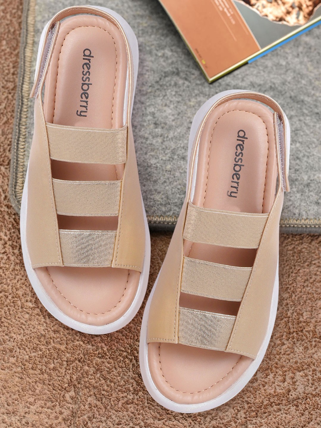 

DressBerry Women Gold-Toned Solid Comfort Heels