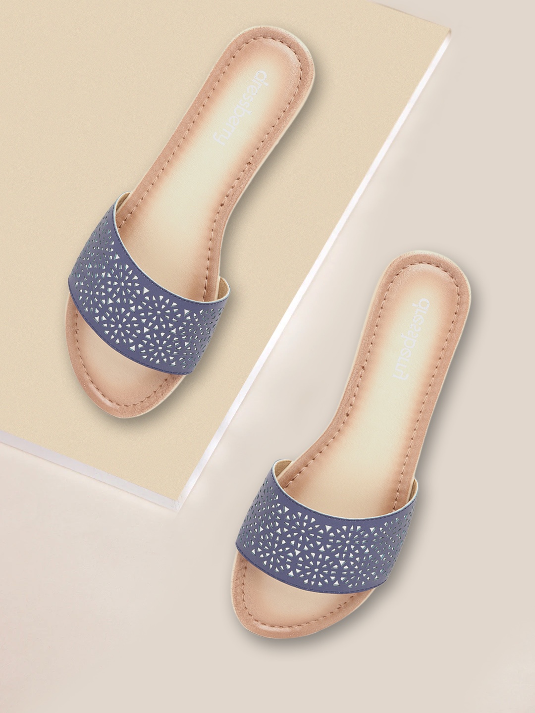 

DressBerry Women Navy Blue & Silver-Toned Laser Cut Open Toe Flats