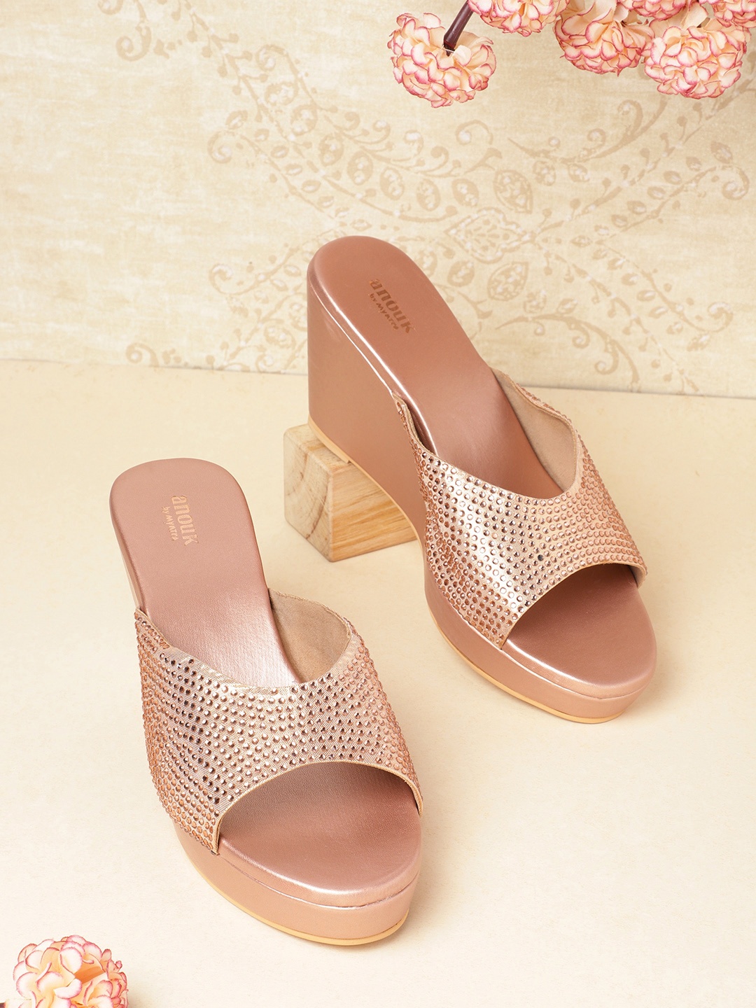 

Anouk Rose Gold Embellished PU Wedge Sandals