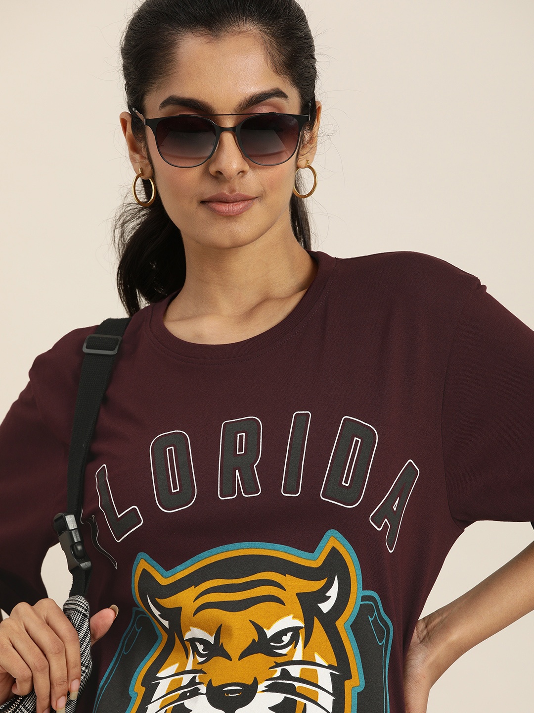 

DILLINGER Women Burgundy Printed Drop-Shoulder Sleeves Oversized T-shirt