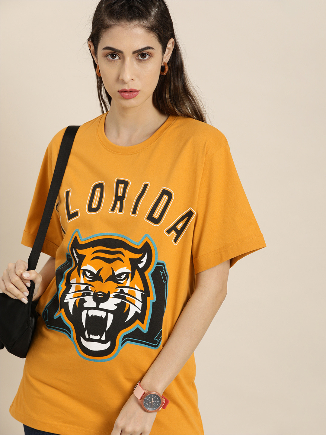 

DILLINGER Women Mustard Yellow Printed Drop-Shoulder Sleeves Oversized Pure Cotton T-shirt