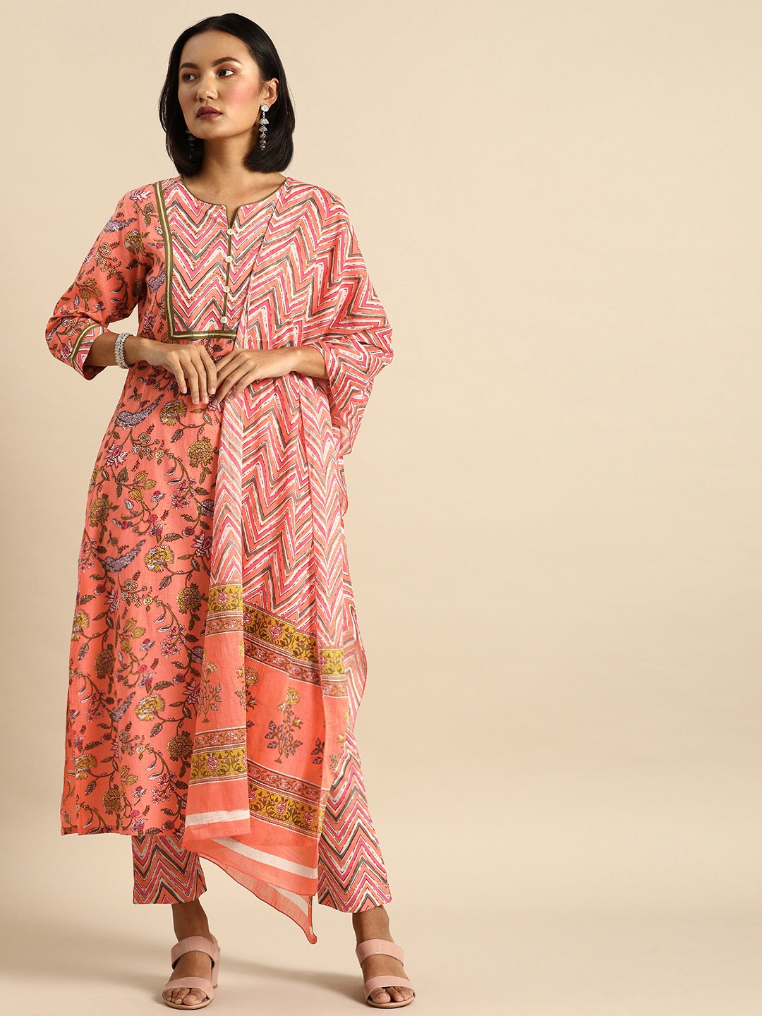 

Varanga Women Multicoloured Printed Kurta with Trousers & Dupatta, Multi