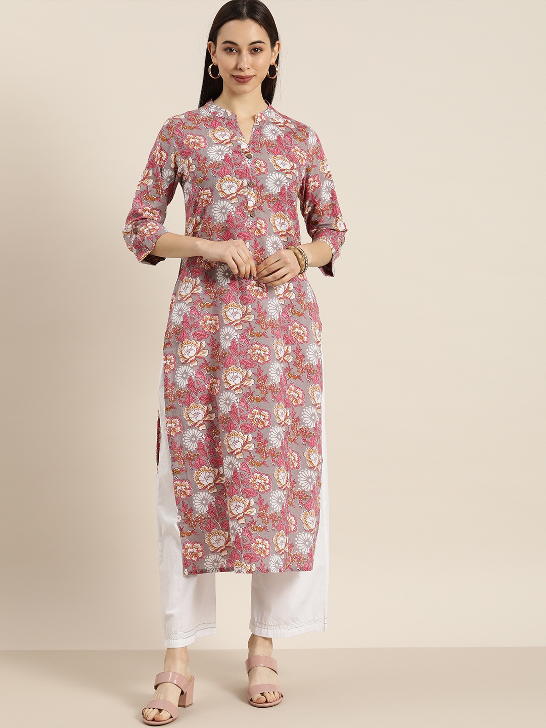 

KSUT Women Grey & Pink Floral Printed Kurta