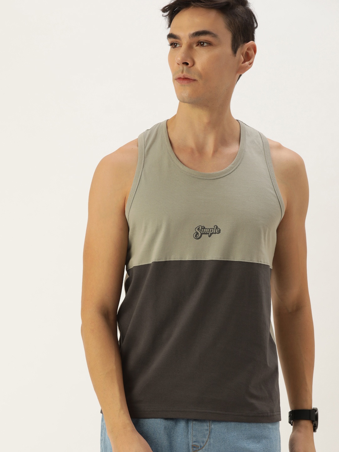 

DILLINGER Men Grey Colourblocked T-shirt