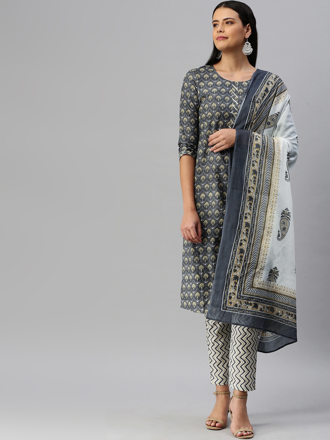 

Blissta Women Grey Printed Kurta with Trousers & Dupatta