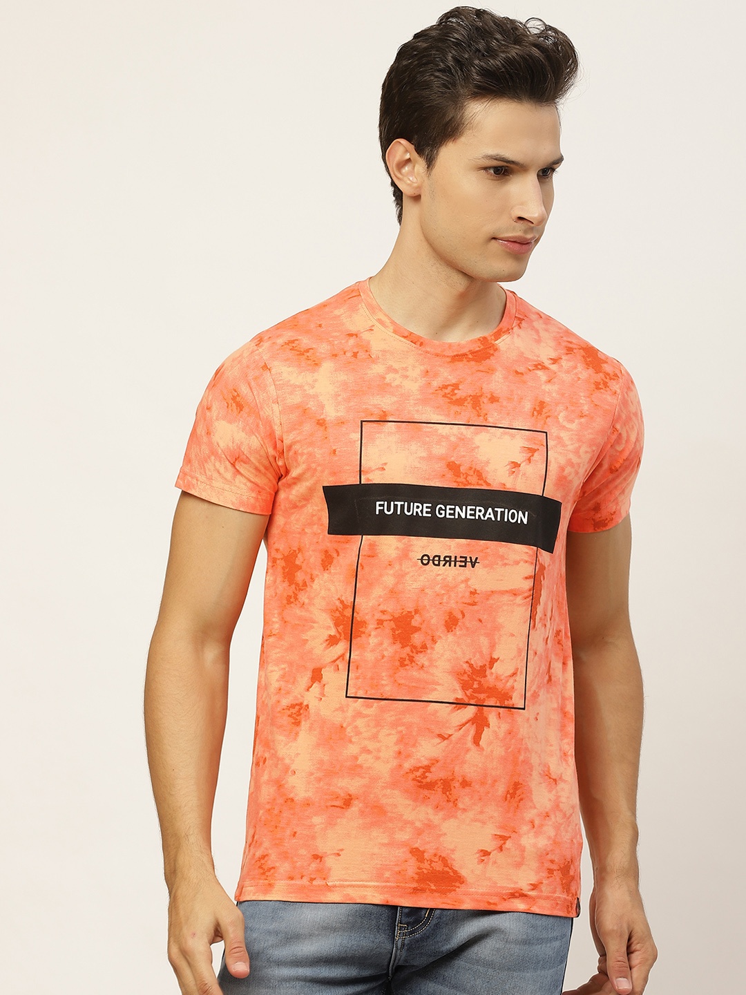 

VEIRDO Men Orange Cotton Dyed Round Neck T-shirt
