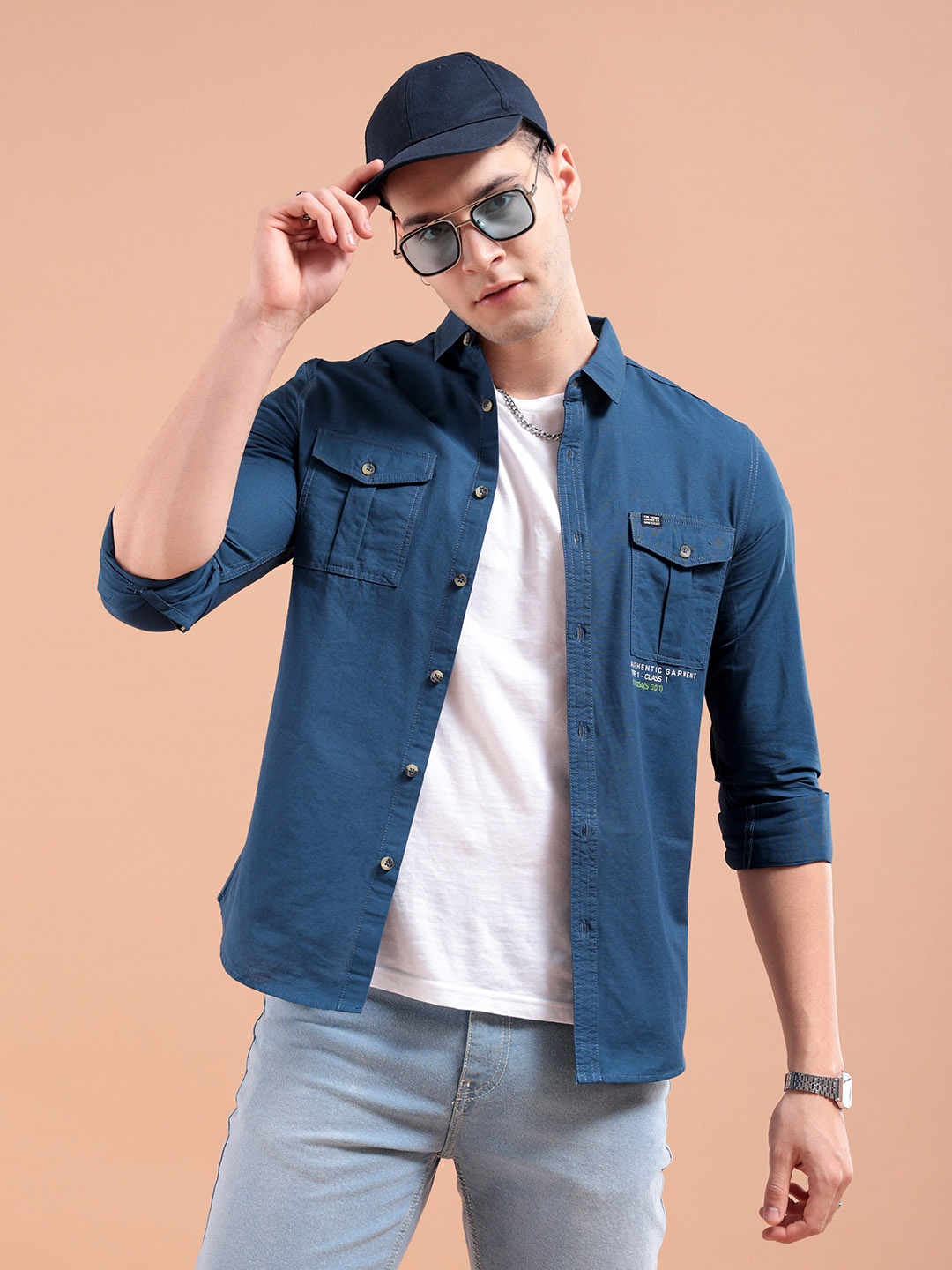 

The Indian Garage Co Men Teal Blue Slim Fit Solid Casual Shirt