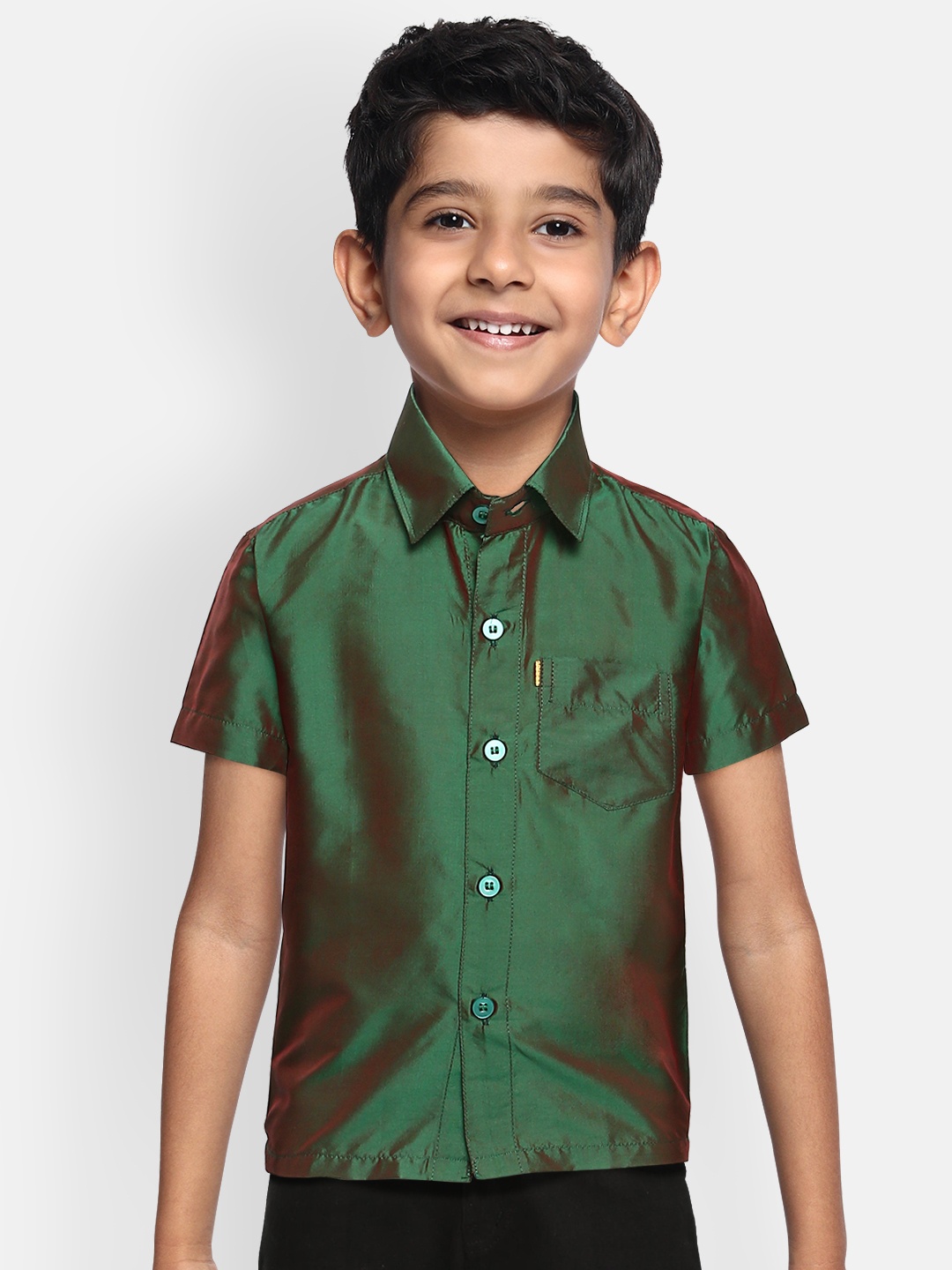 

THANGAMAGAN Boys Green Regular Fit Solid Dual Toned Casual Shirt