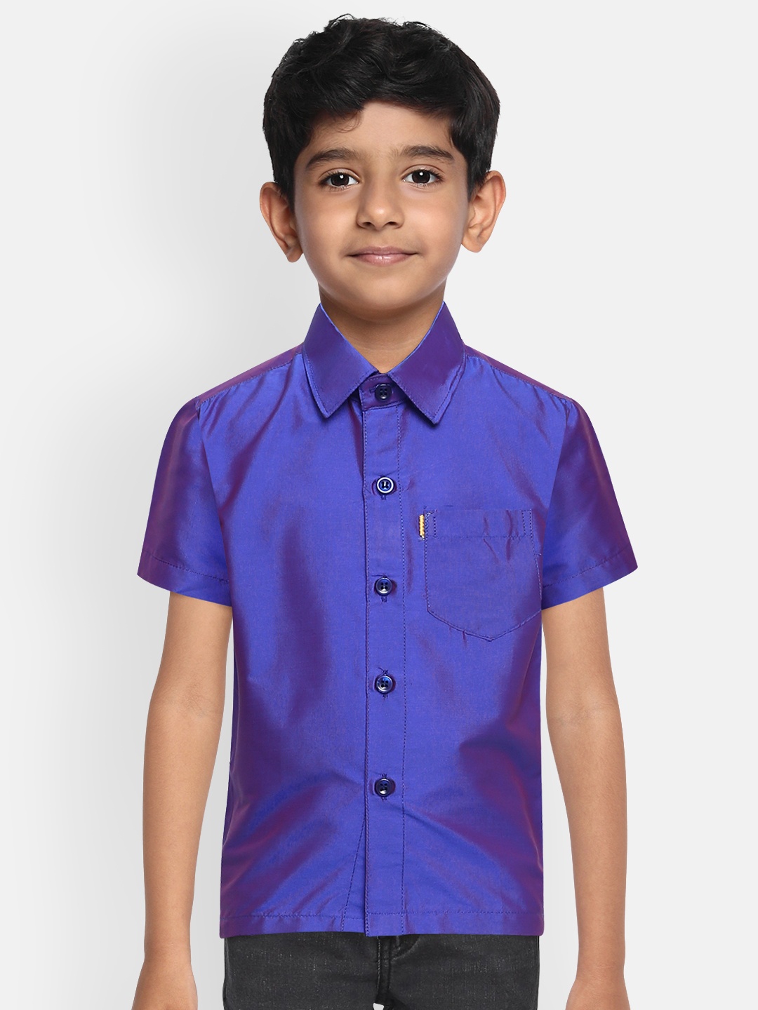 

THANGAMAGAN Boys Blue Original Regular Fit Solid Casual Shirt