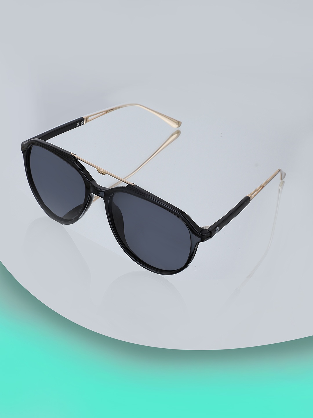 

Carlton London Women UV Protected Oval Sunglasses TR3324-C1, Black