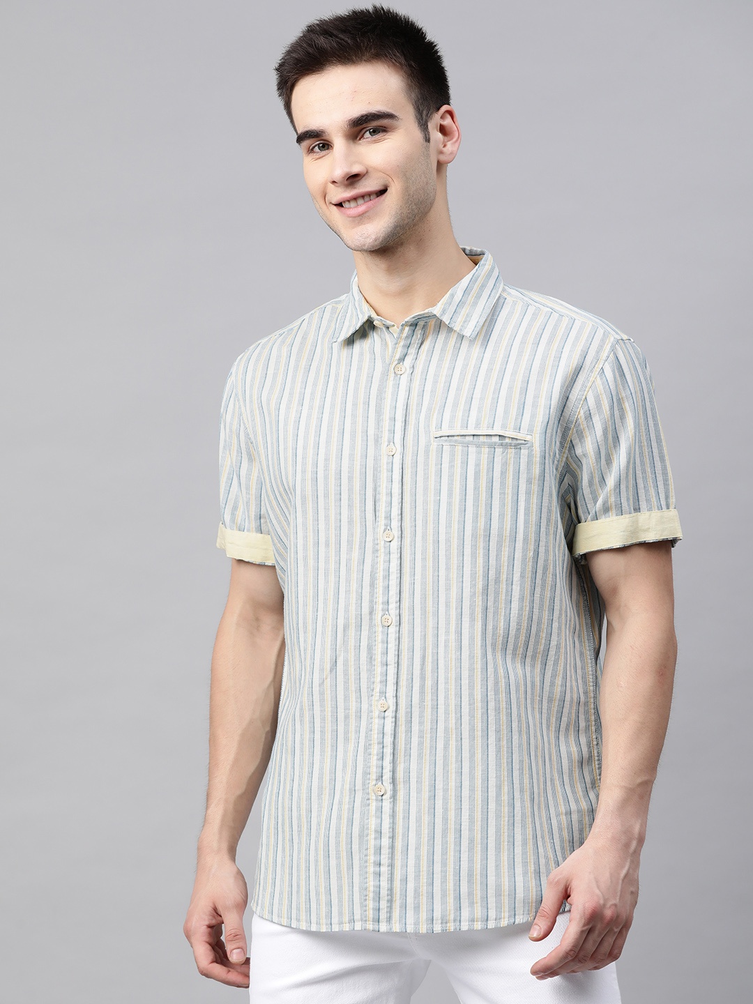 

Marks & Spencer Men White & Blue Relaxed Fit Striped Casual Shirt